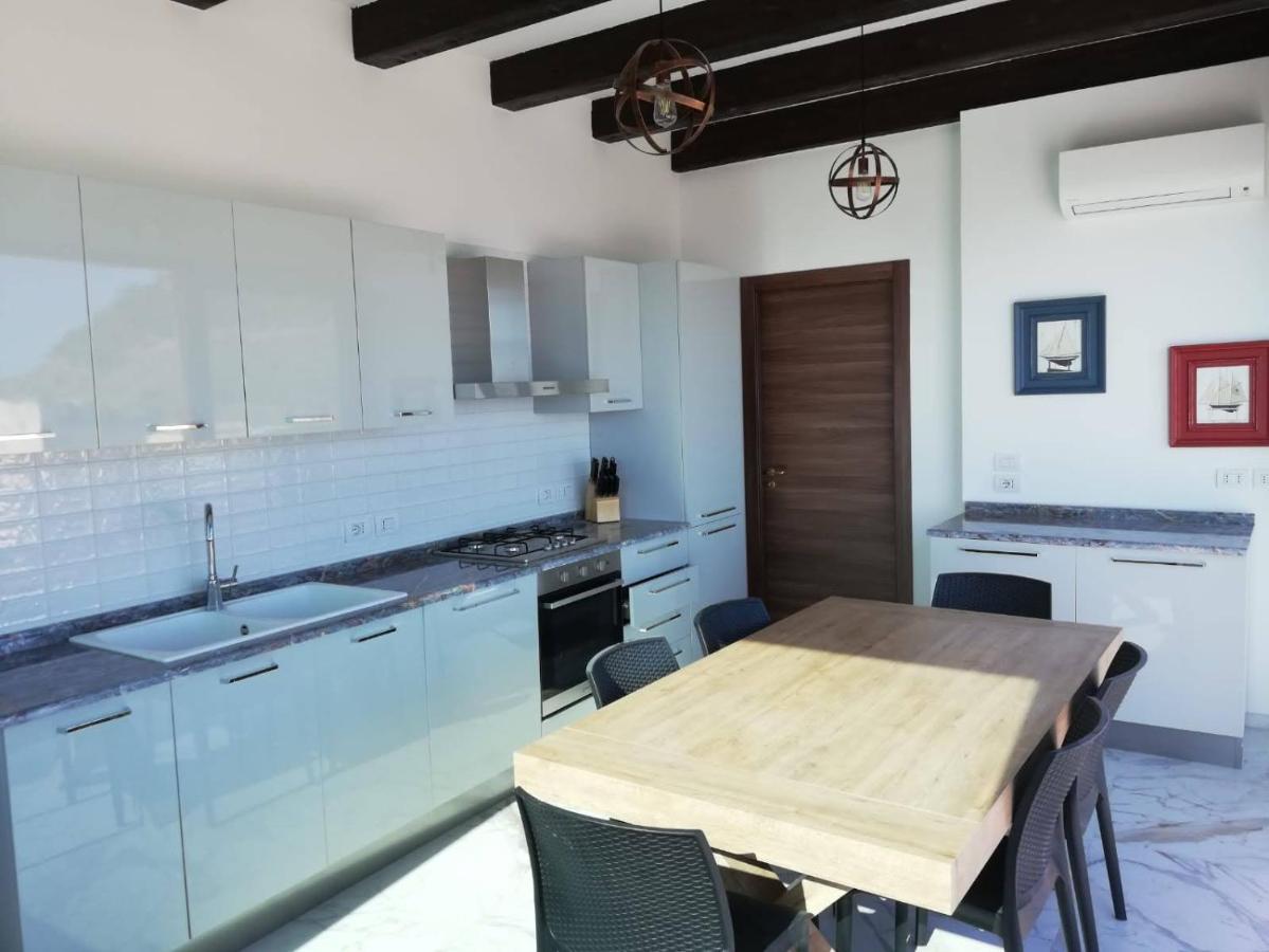Palazzo Del Golfo Apartment Castellammare del Golfo Bagian luar foto