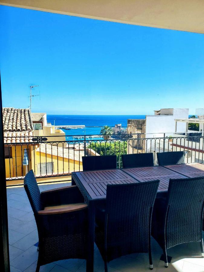 Palazzo Del Golfo Apartment Castellammare del Golfo Bagian luar foto