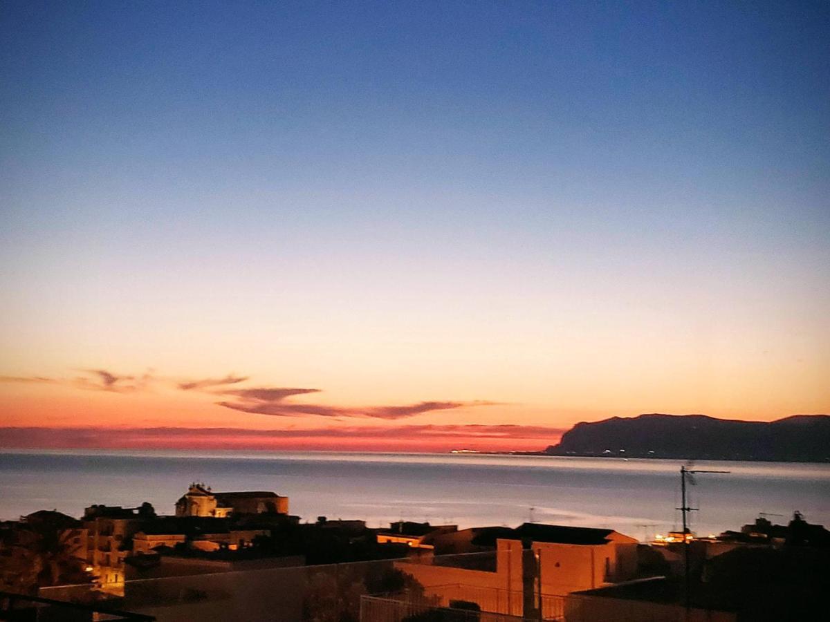 Palazzo Del Golfo Apartment Castellammare del Golfo Bagian luar foto