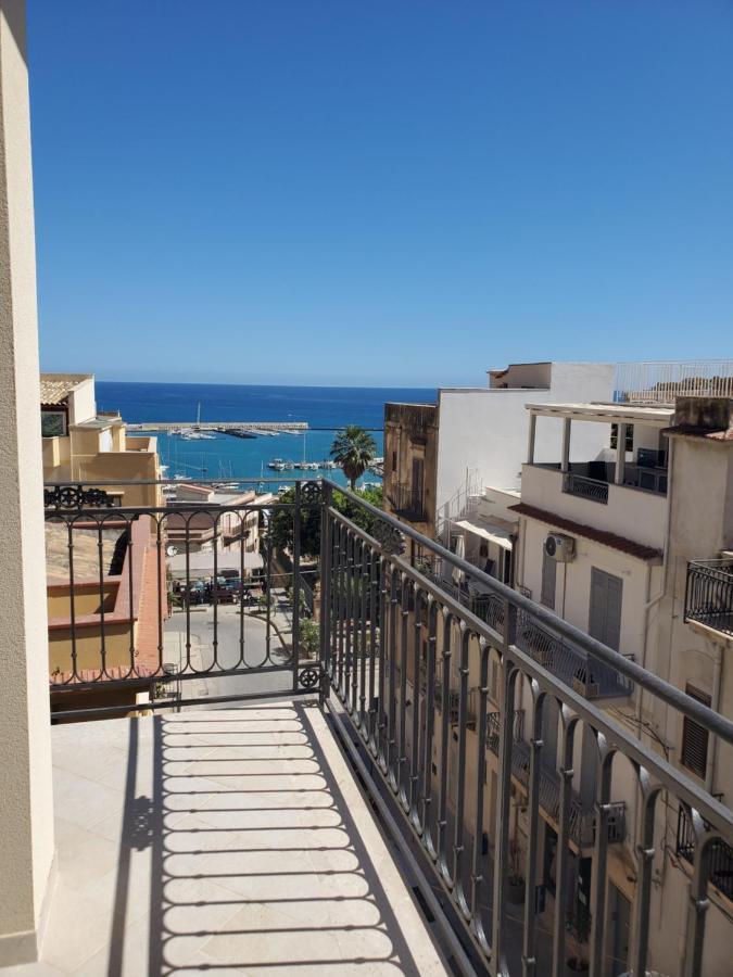 Palazzo Del Golfo Apartment Castellammare del Golfo Bagian luar foto
