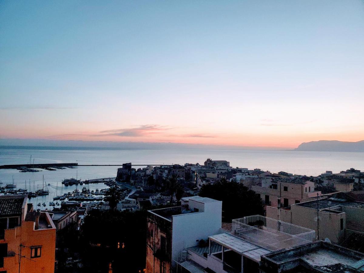 Palazzo Del Golfo Apartment Castellammare del Golfo Bagian luar foto