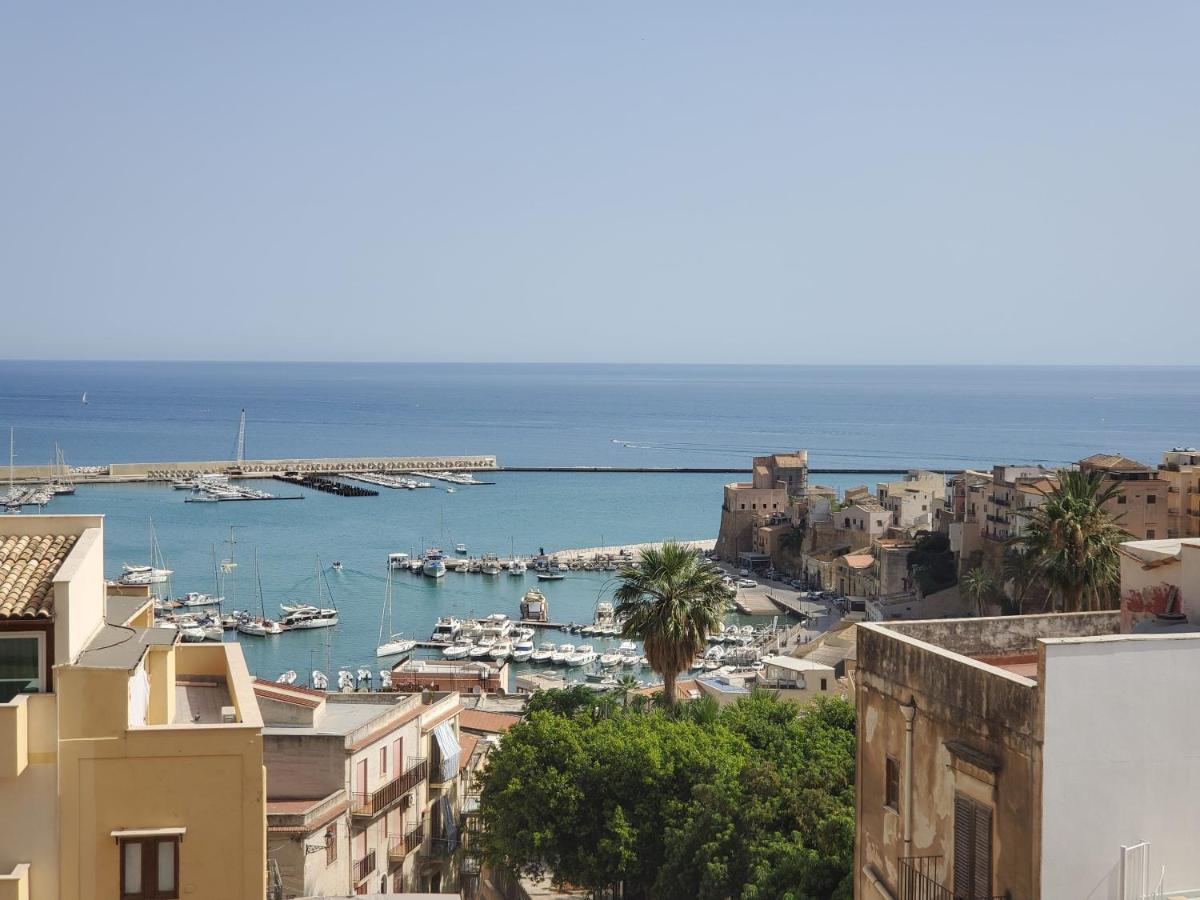 Palazzo Del Golfo Apartment Castellammare del Golfo Bagian luar foto