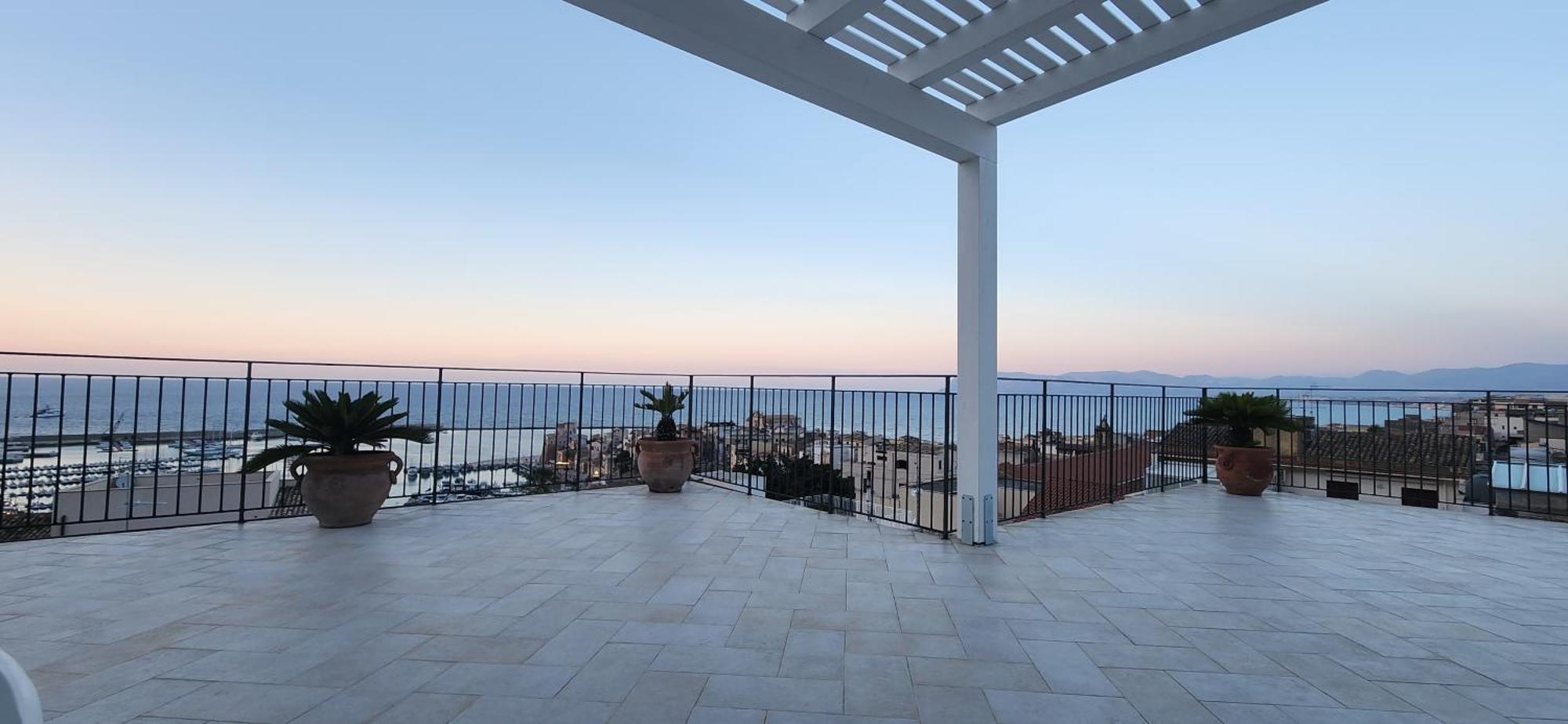 Palazzo Del Golfo Apartment Castellammare del Golfo Bagian luar foto